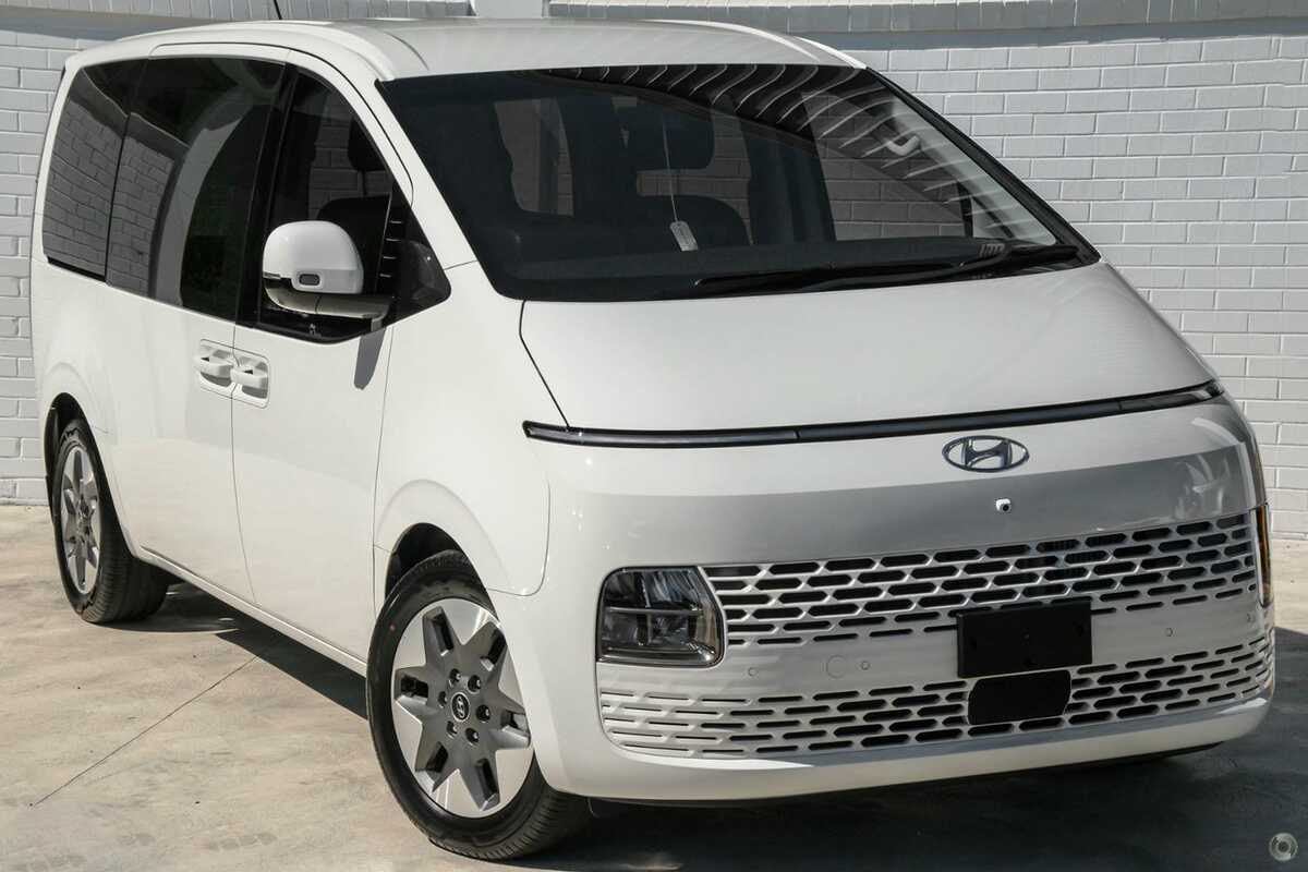 2023 Hyundai STARIA US4.V2