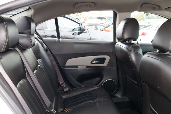 2015 Holden Cruze CDX JH Series II