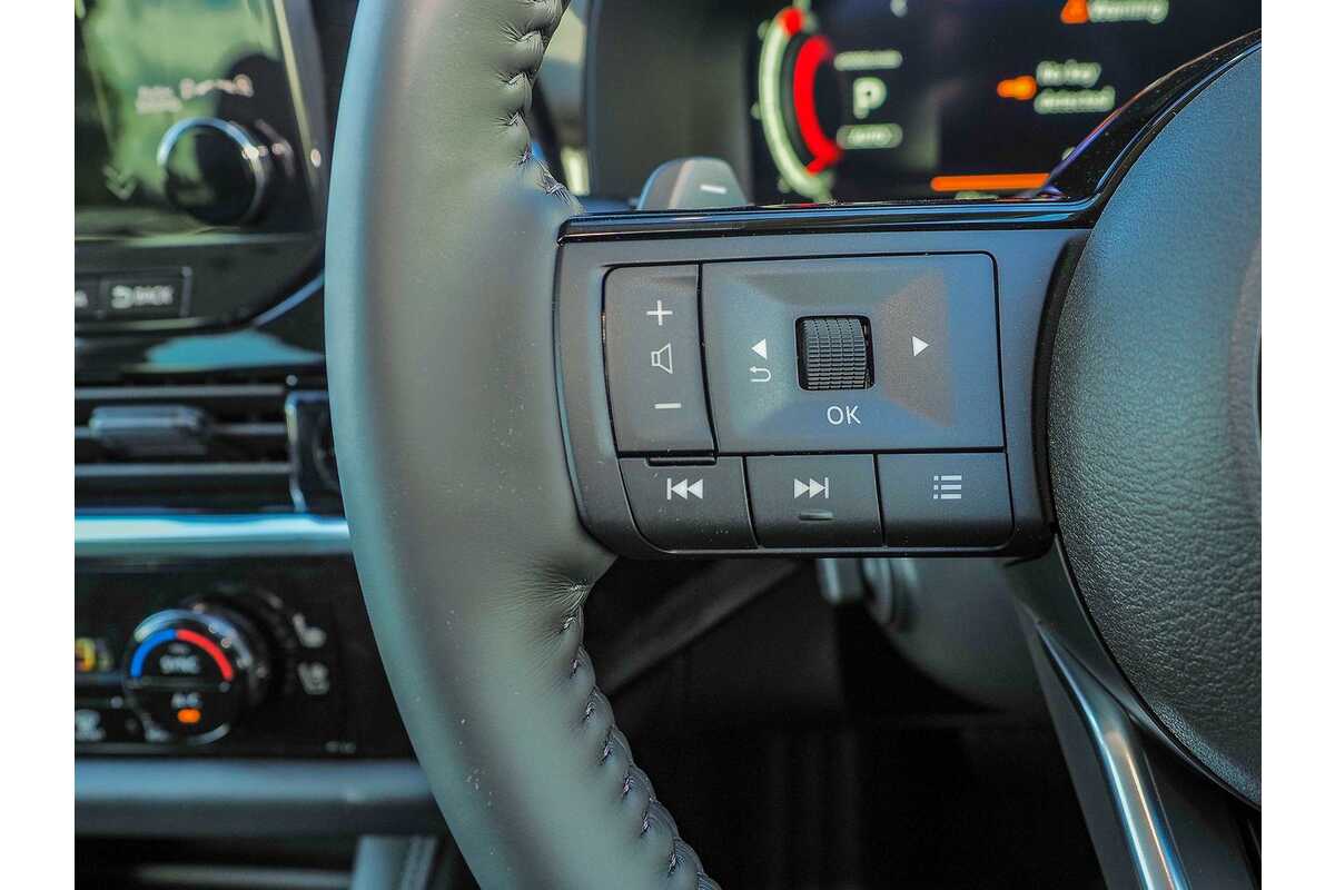 2023 Nissan Pathfinder Ti-L R53