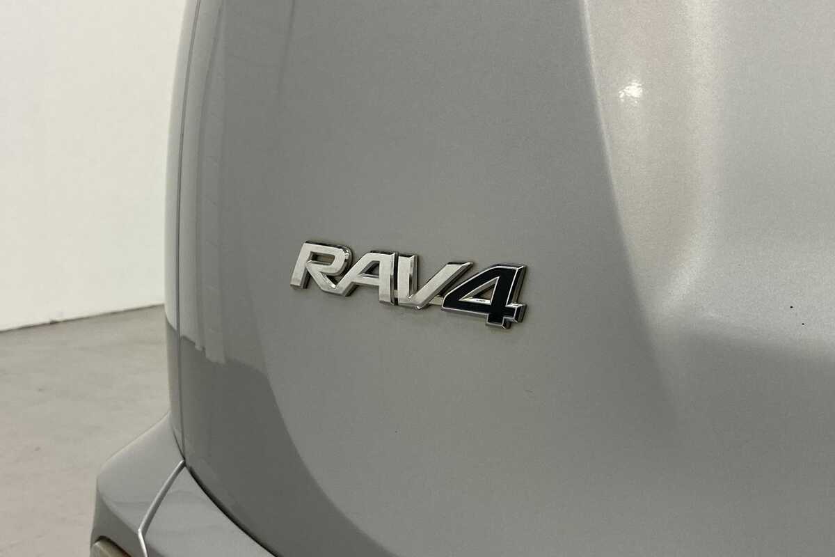 2017 Toyota RAV4 GX ALA49R
