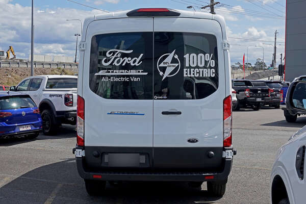 2022 Ford E-Transit 420L VO
