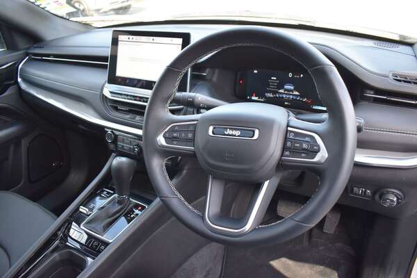 2022 Jeep Compass S-Limited M6