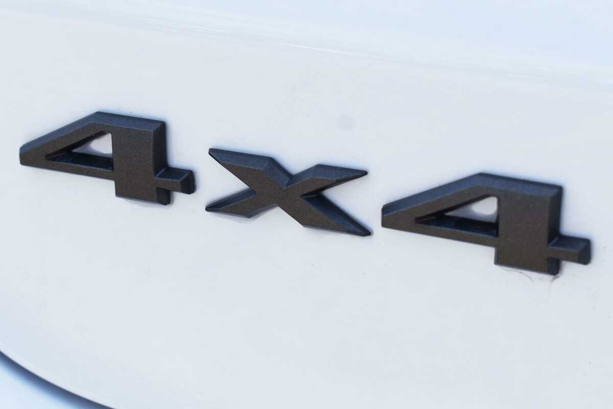 2022 Jeep Compass S-Limited M6
