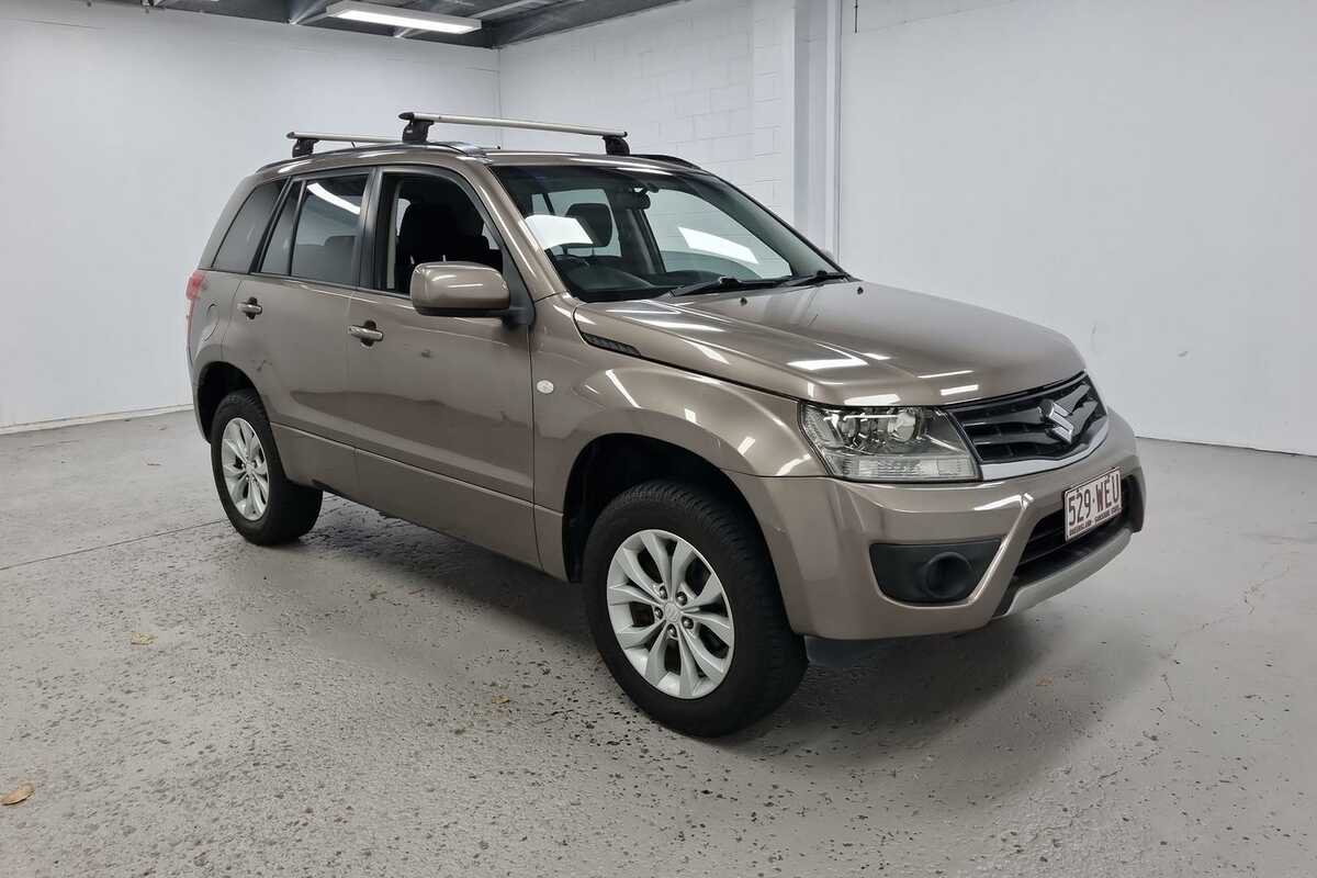 2013 Suzuki Grand Vitara Sport JB