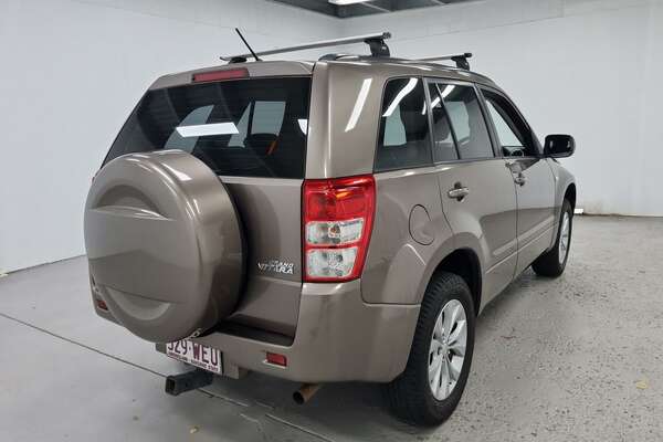 2013 Suzuki Grand Vitara Sport JB