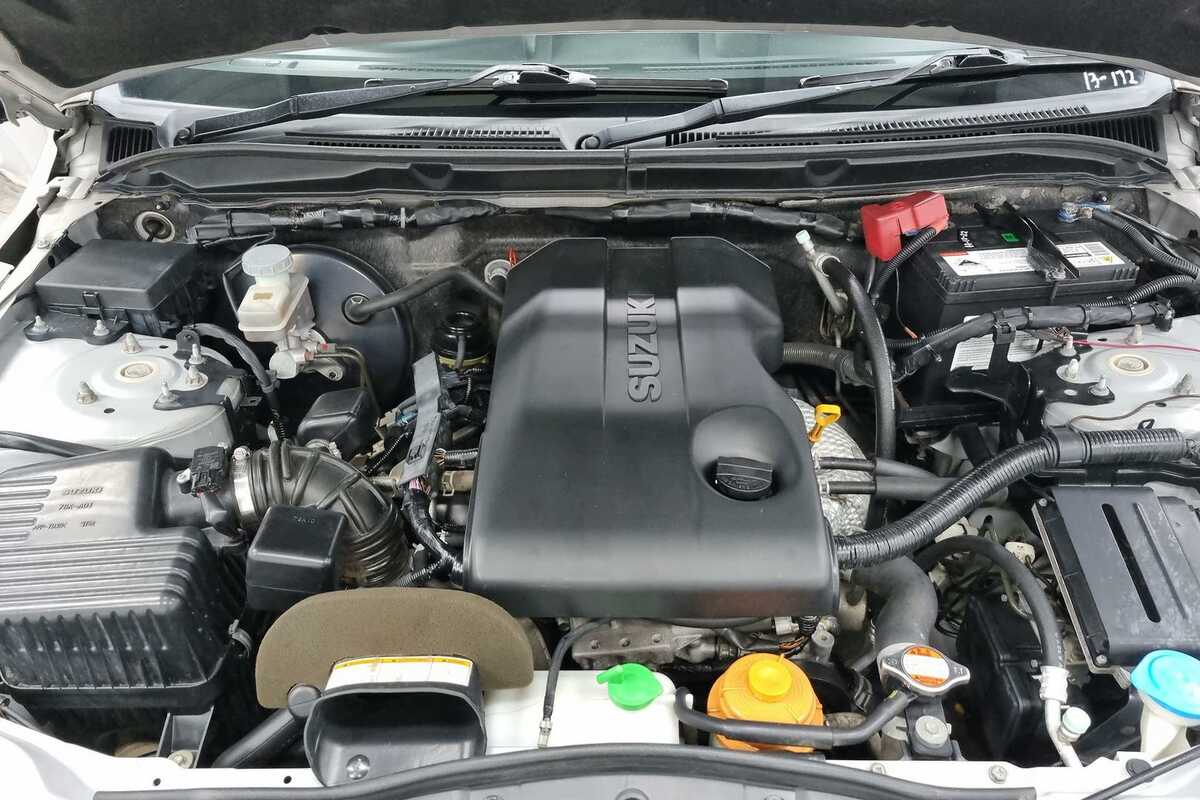 2013 Suzuki Grand Vitara Sport JB