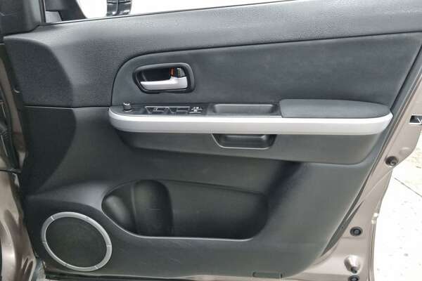2013 Suzuki Grand Vitara Sport JB