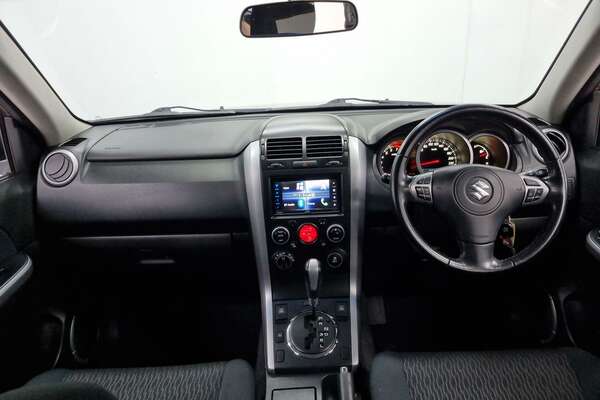 2013 Suzuki Grand Vitara Sport JB