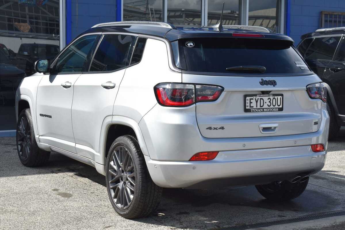 2022 Jeep Compass S-Limited M6