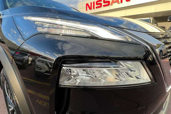 2023 Nissan X-TRAIL ST-L T33