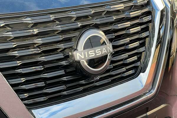 2023 Nissan X-TRAIL ST-L T33