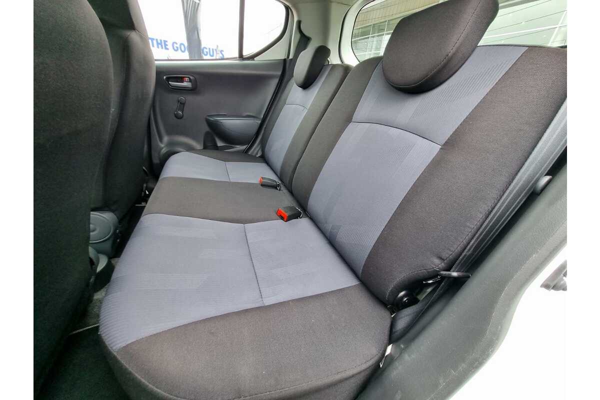 2013 Suzuki Alto GLX GF