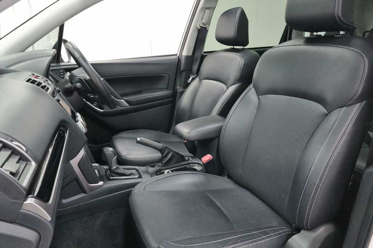 2016 Subaru Forester 2.5i-S S4