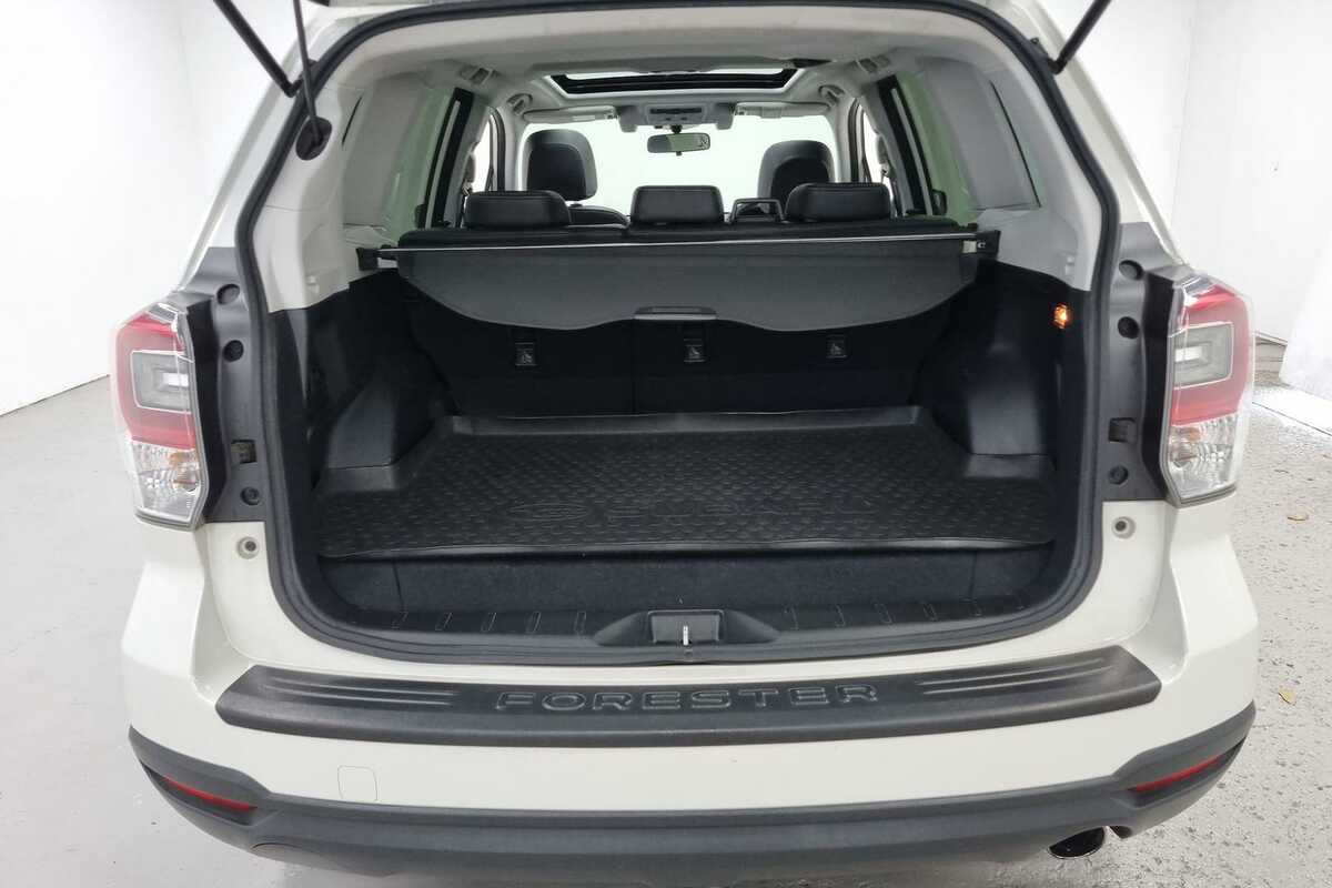 2016 Subaru Forester 2.5i-S S4