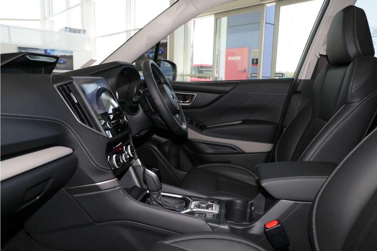 2023 Subaru Forester 2.5i-S S5