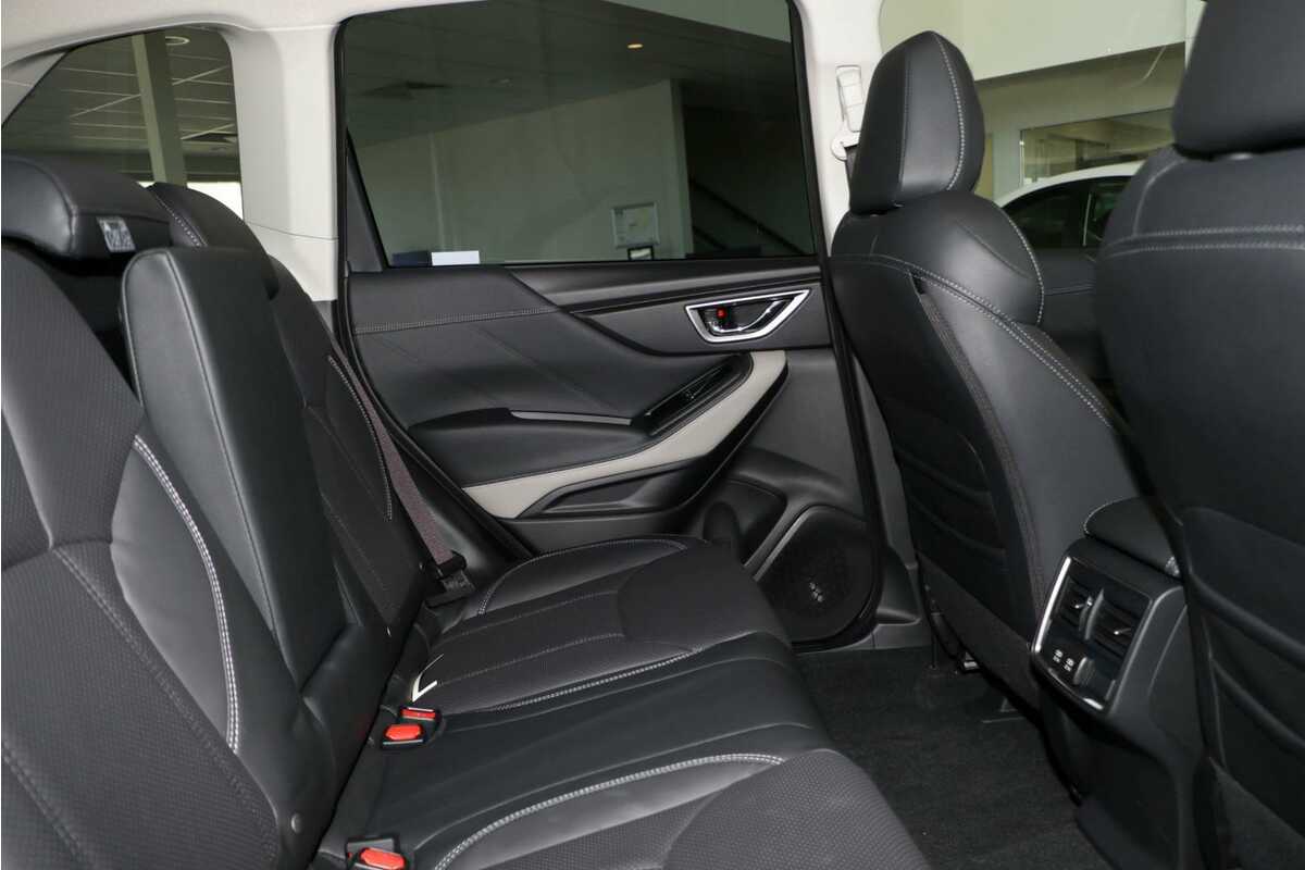 2023 Subaru Forester 2.5i-S S5
