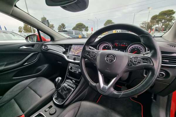 2017 Holden Astra RS-V BK