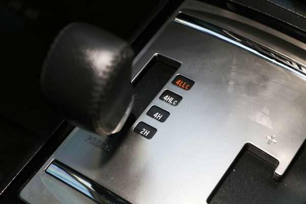 2014 Mitsubishi Pajero Exceed NW