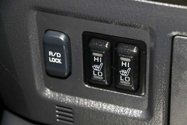 2014 Mitsubishi Pajero Exceed NW