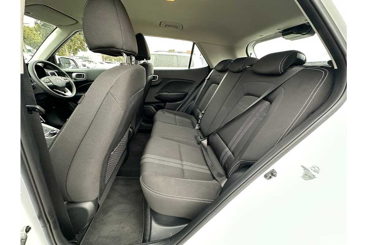 2022 Hyundai Venue  QX.V4