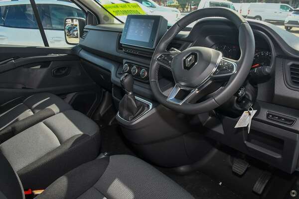 2023 Renault Trafic Pro X82