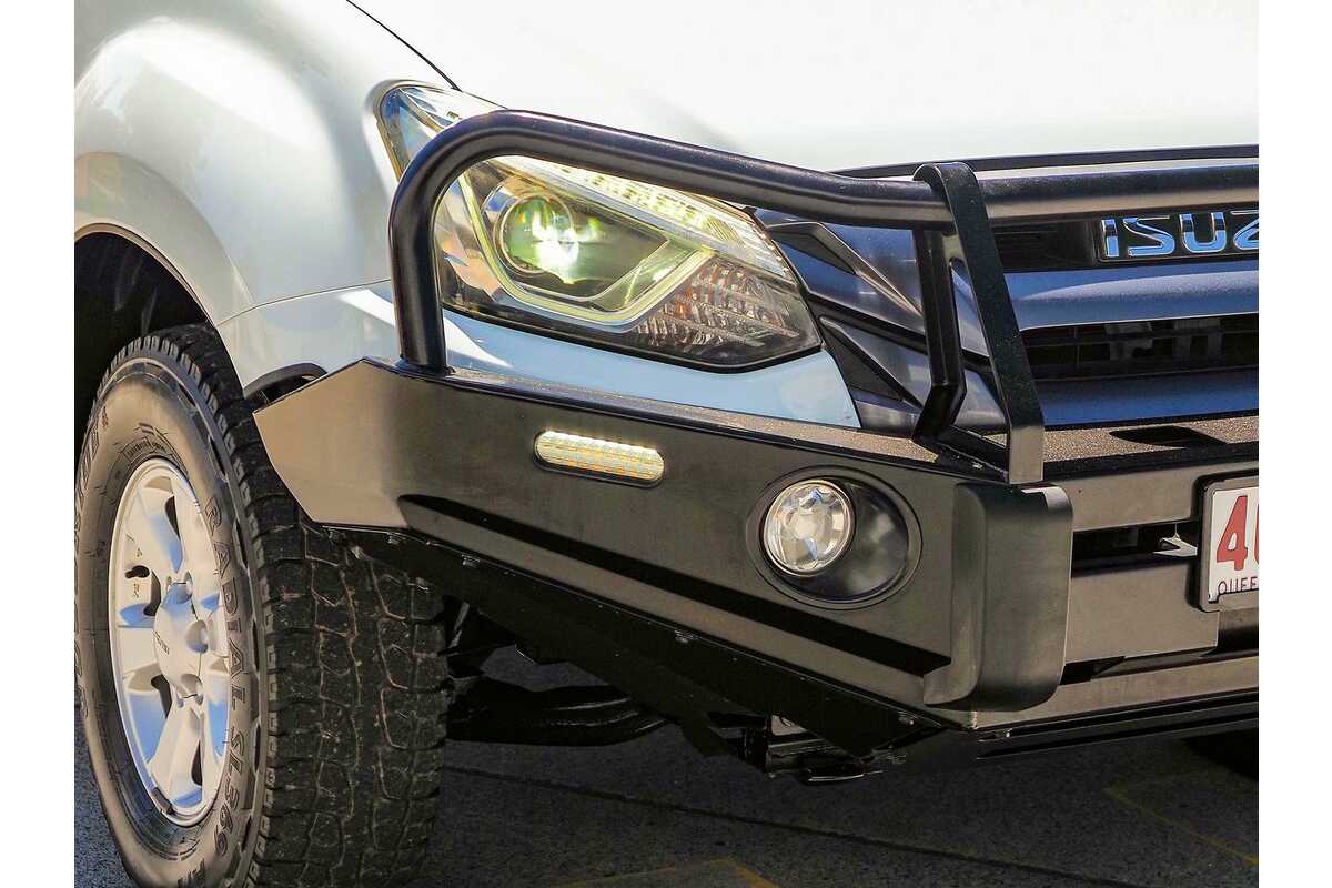 2017 Isuzu MU-X LS-M
