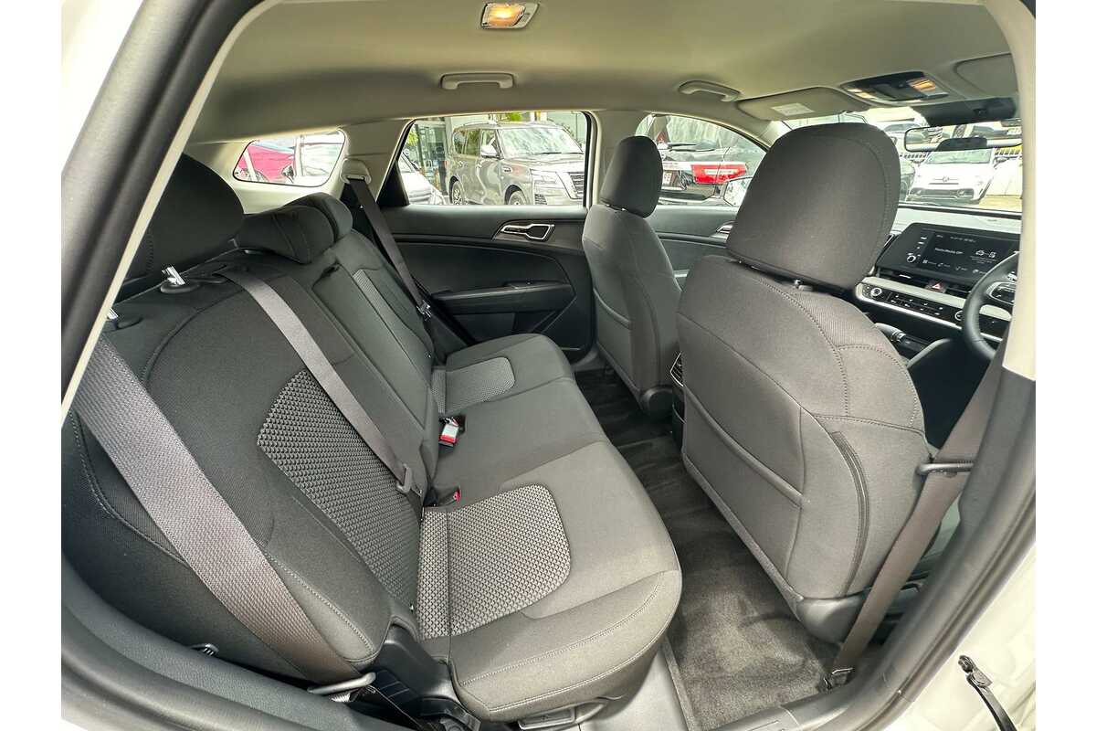 2023 Kia Sportage S NQ5