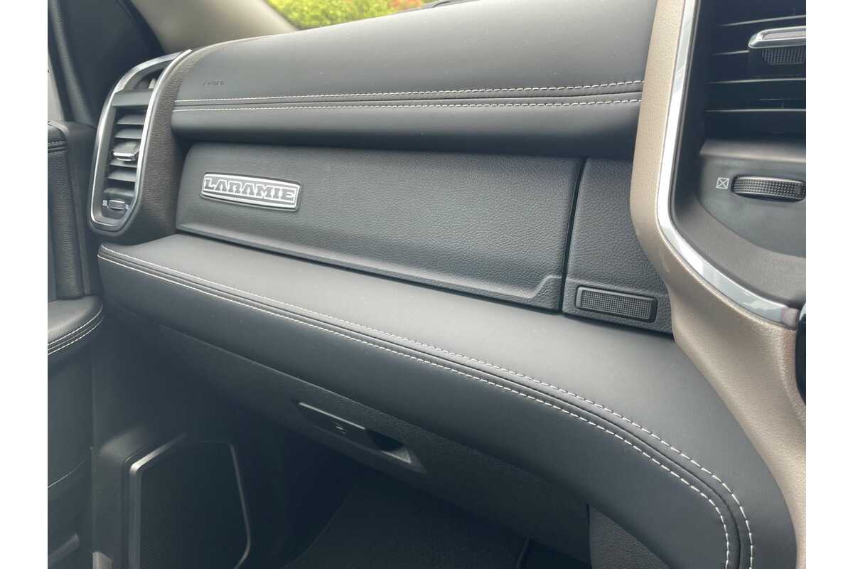 2023 RAM 2500 Laramie DJ