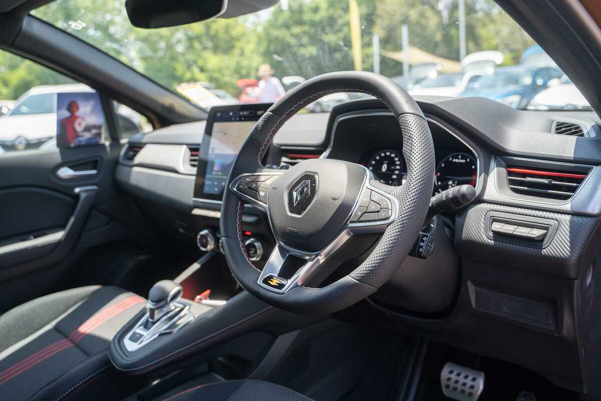2022 Renault Captur R.S. Line XJB