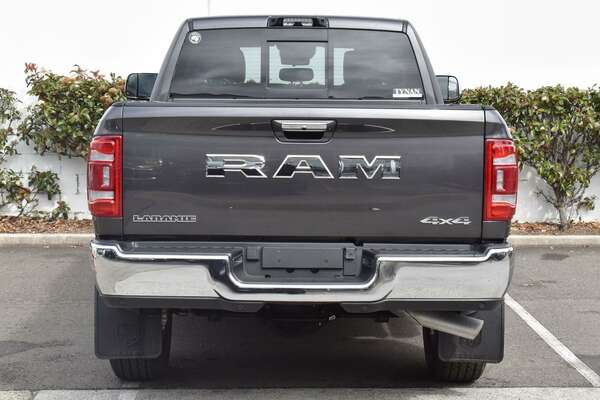 2022 RAM 2500 Laramie DJ