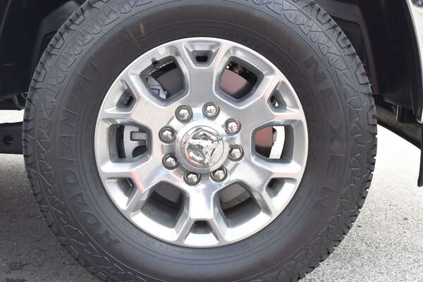 2022 RAM 2500 Laramie DJ