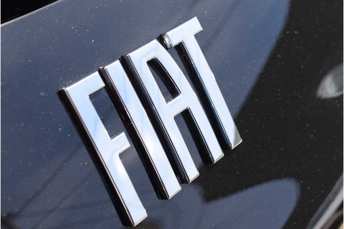 2023 Fiat 500e La Prima