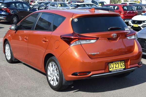 2017 Toyota Corolla Ascent Sport ZRE182R