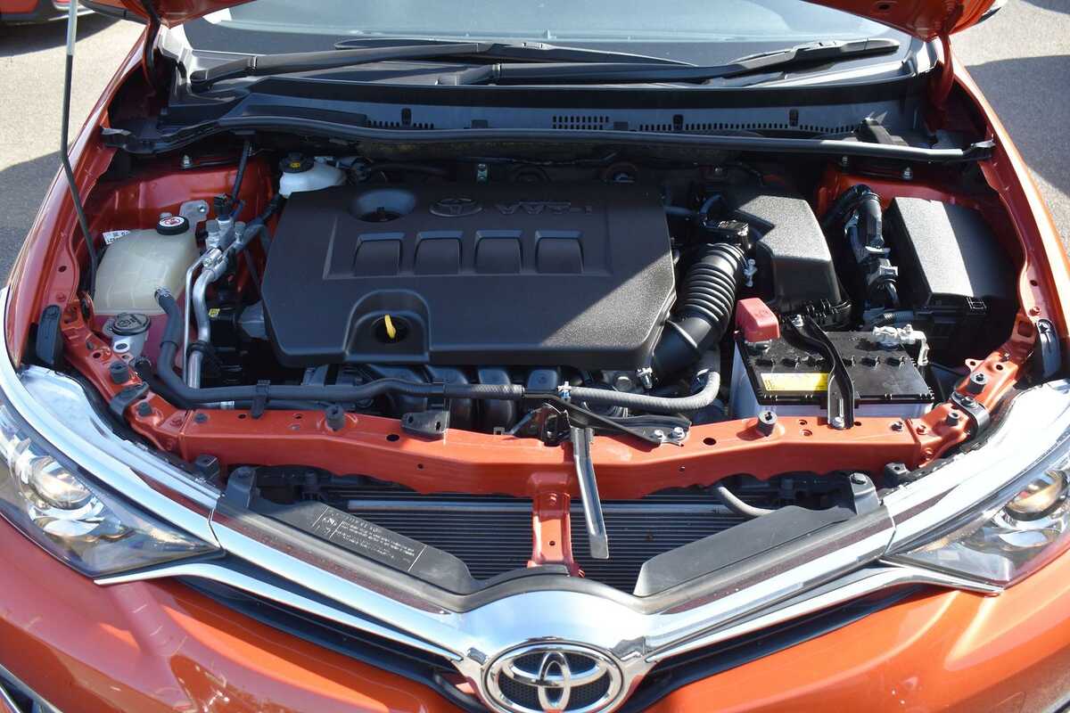 2017 Toyota Corolla Ascent Sport ZRE182R