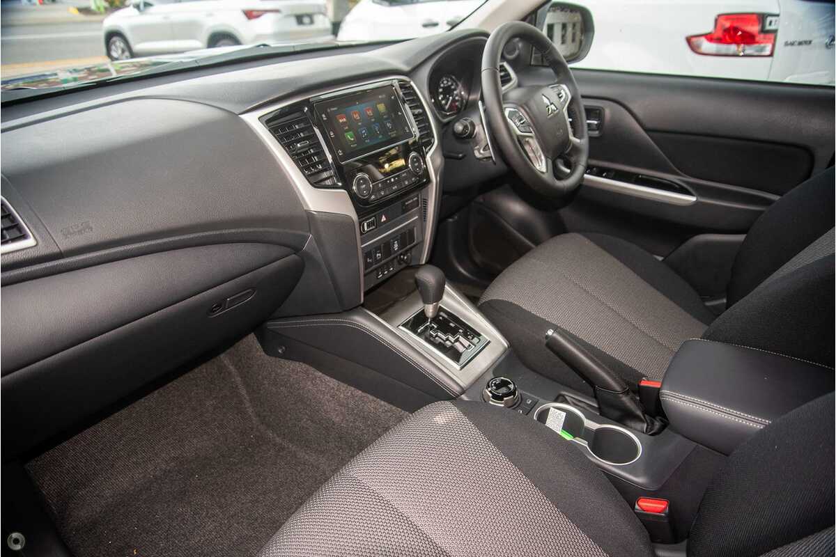 2023 Mitsubishi Triton GLS MR