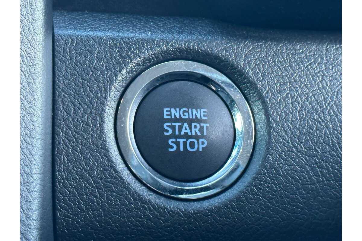 2021 Toyota Granvia  GDH303R