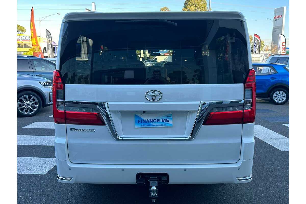 2021 Toyota Granvia  GDH303R