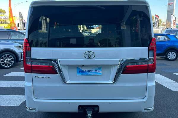 2021 Toyota Granvia  GDH303R