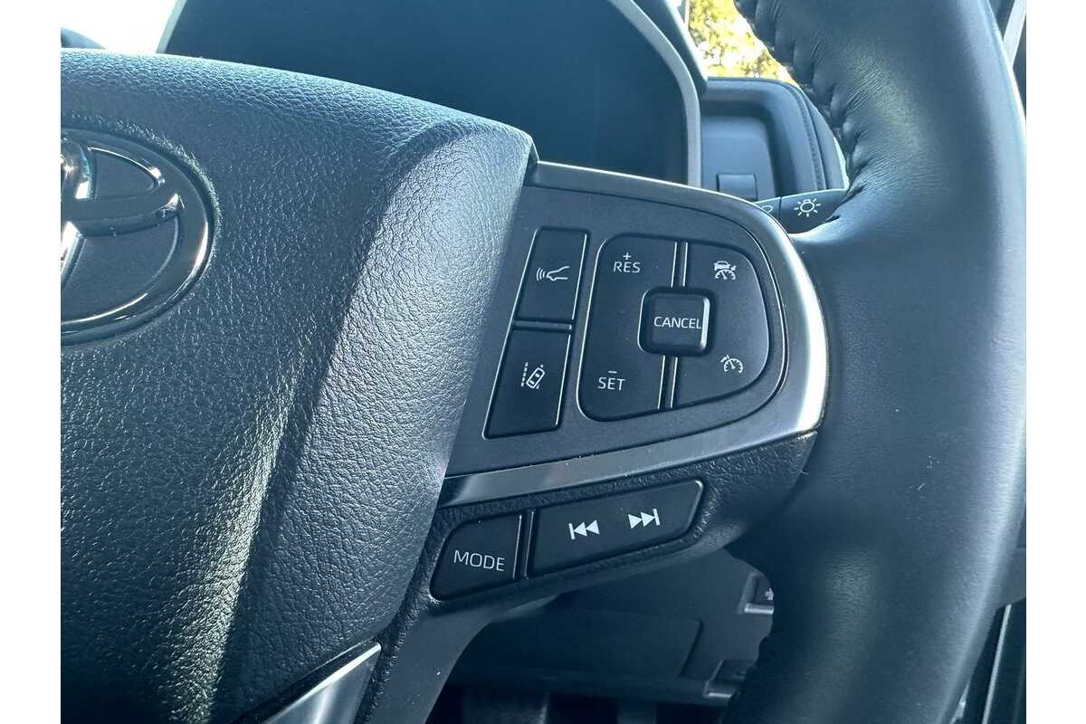 2021 Toyota Granvia  GDH303R