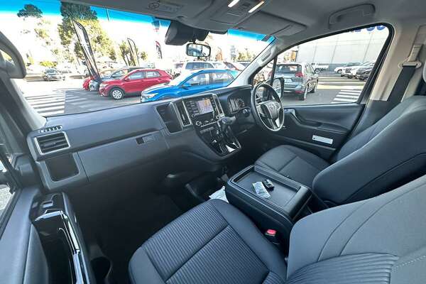 2021 Toyota Granvia  GDH303R