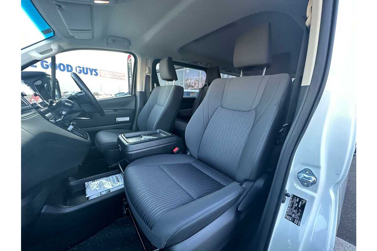 2021 Toyota Granvia  GDH303R