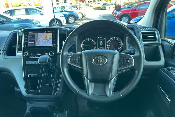 2021 Toyota Granvia  GDH303R