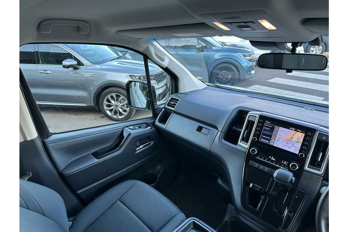 2021 Toyota Granvia  GDH303R