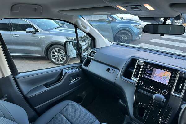 2021 Toyota Granvia  GDH303R