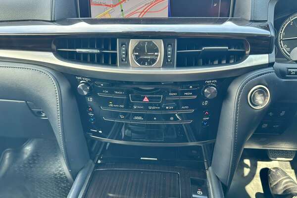 2018 Lexus LX LX450d VDJ201R