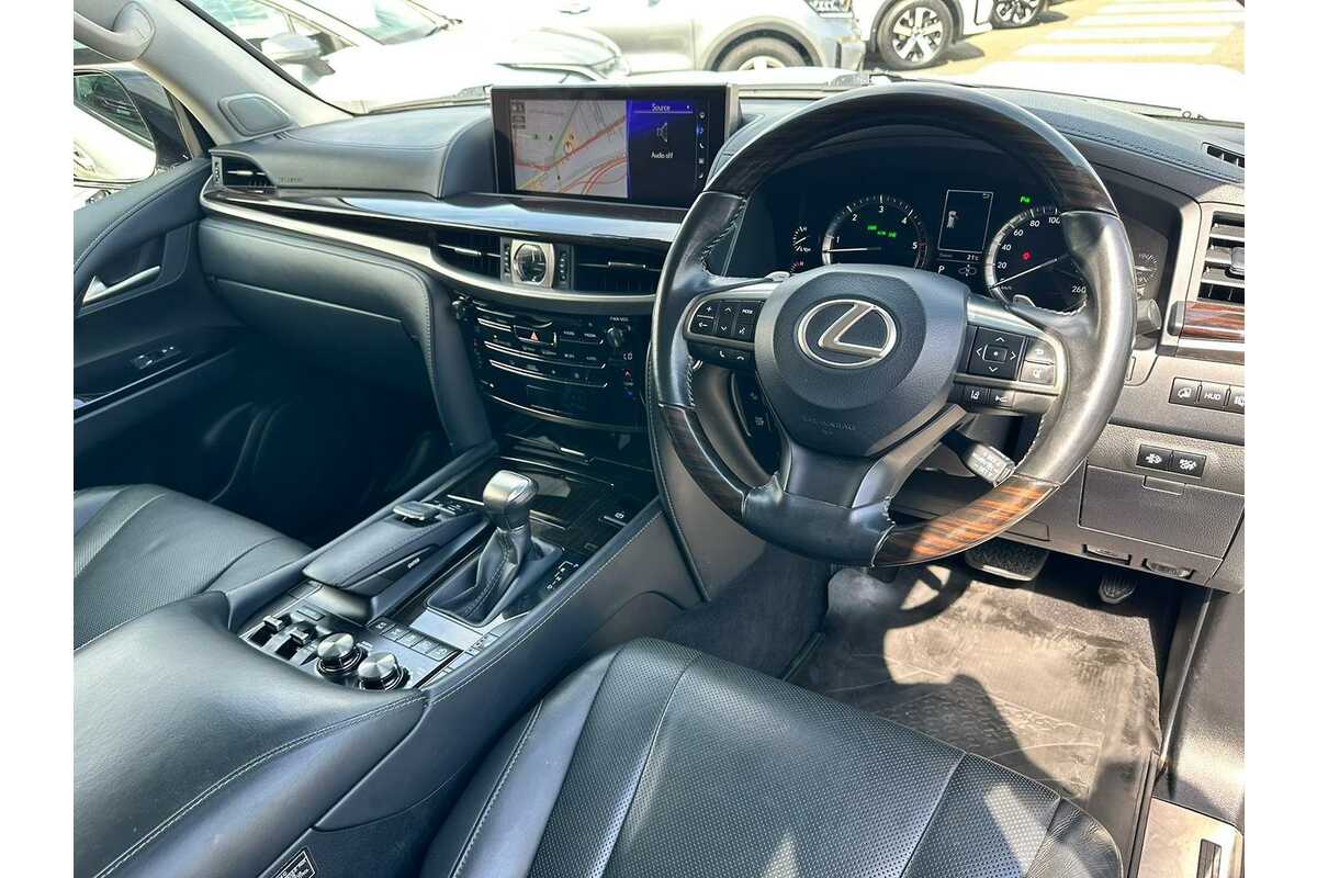 2018 Lexus LX LX450d VDJ201R