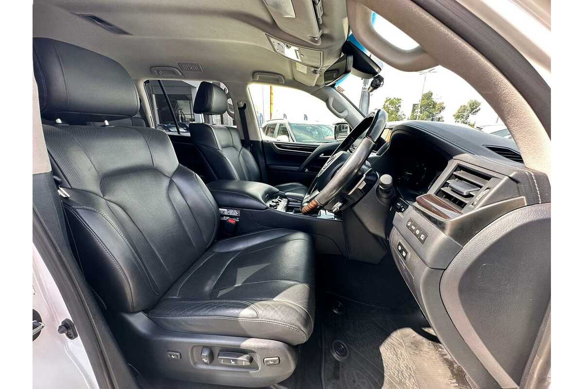 2018 Lexus LX LX450d VDJ201R