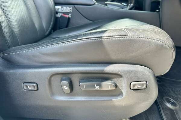 2018 Lexus LX LX450d VDJ201R