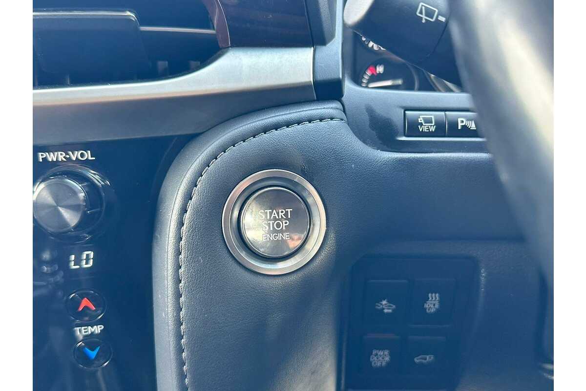 2018 Lexus LX LX450d VDJ201R