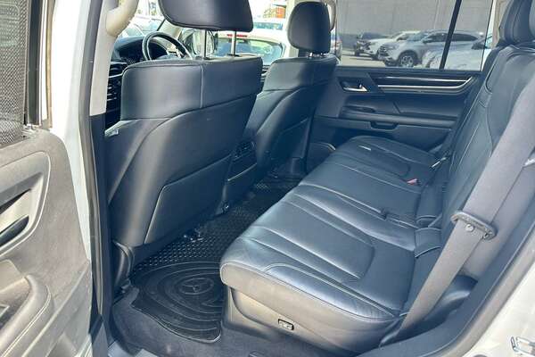 2018 Lexus LX LX450d VDJ201R